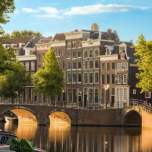 https://lunas-hideaway.amsterdamhotelsnl.com