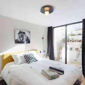 https://suite-lumineuse-a-saint-gilles.brusselshotelsbook.com